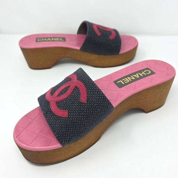 Chanel CC Logo Platform Slides Mules Pink Navy Blue Canvas Sandals IT 39 US 8.5 - Picture 10 of 10